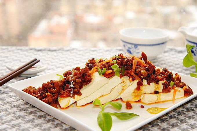 冬天多吃老豆腐,老人孩子补钙又健脑,加点它香辣十足(图12) 冬天多吃老豆腐,老人孩子补钙又健脑,加点它香辣十足(图12)