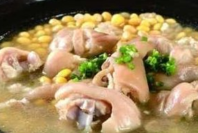 猪蹄怎样做迅速软烂，关键是入味，好吃？肥而不腻，吃了还想吃！(图2)