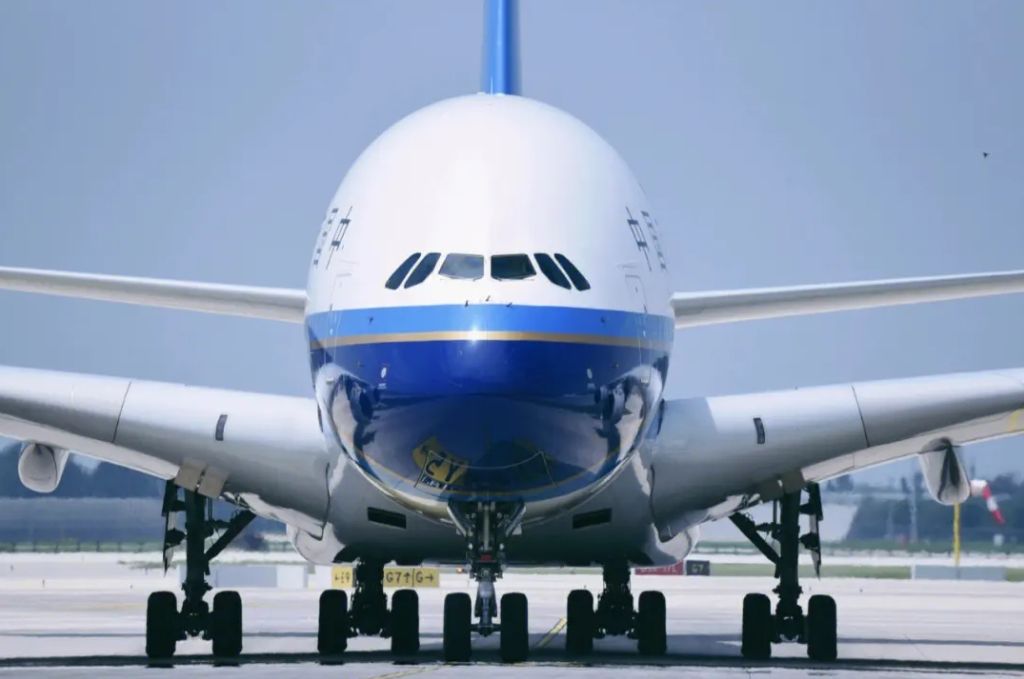 a380:空中巨无霸的辉煌与落寞_空客_飞机_市场