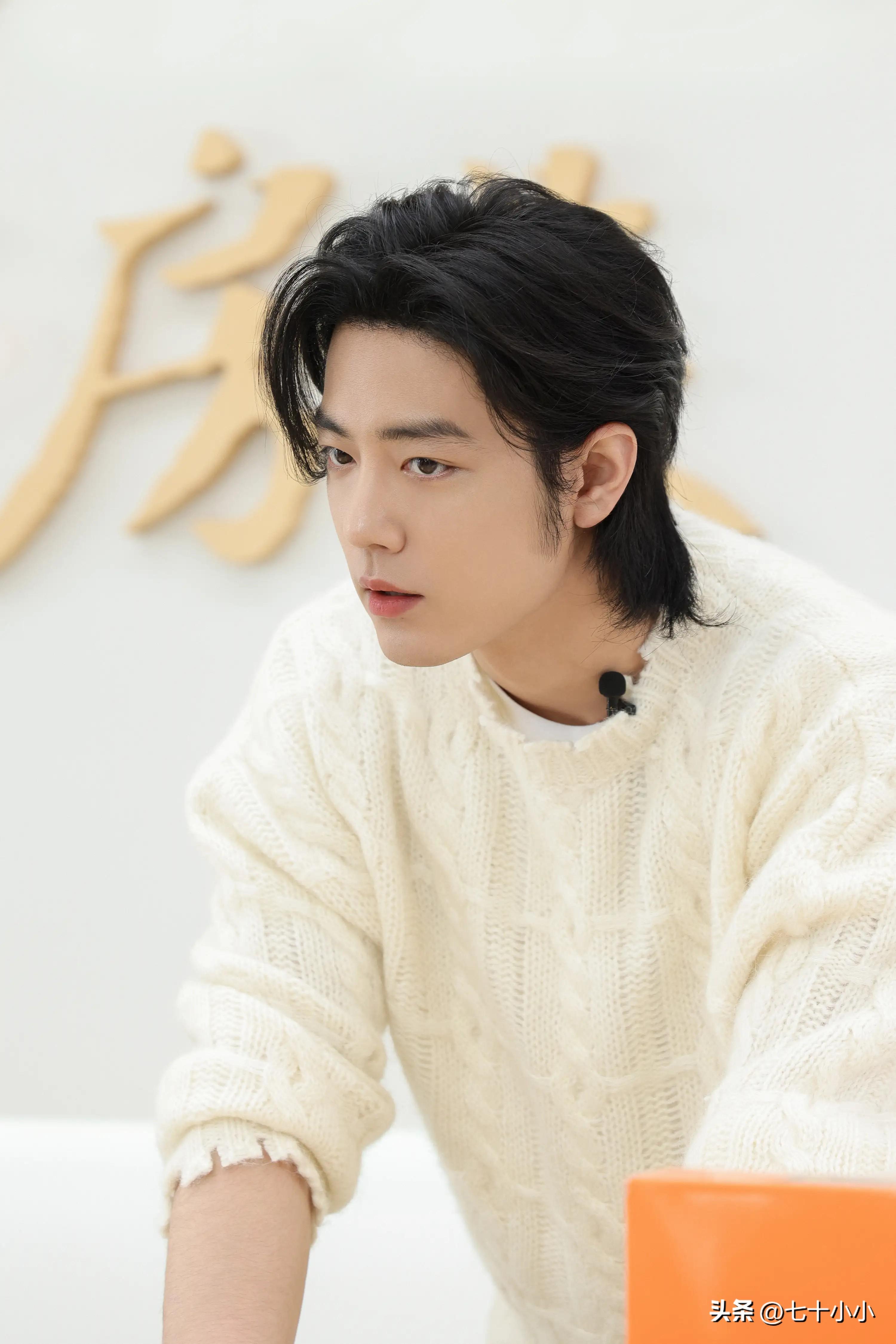 肖战因工作错失跨年,真诚回应工作安排,对粉丝期待感到抱歉_行程_损失