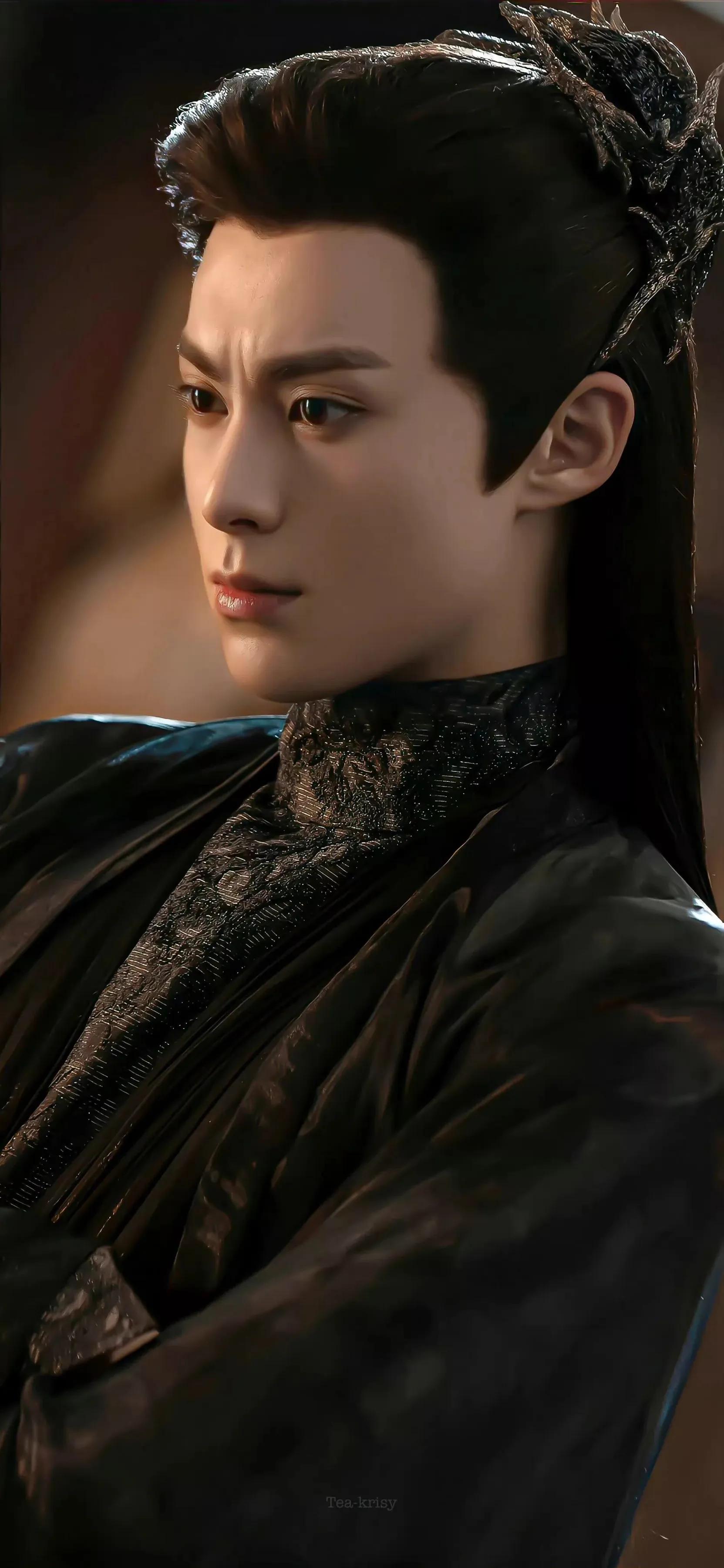 罗云熙,王鹤棣,成毅,这三款魔尊,你更中意谁?