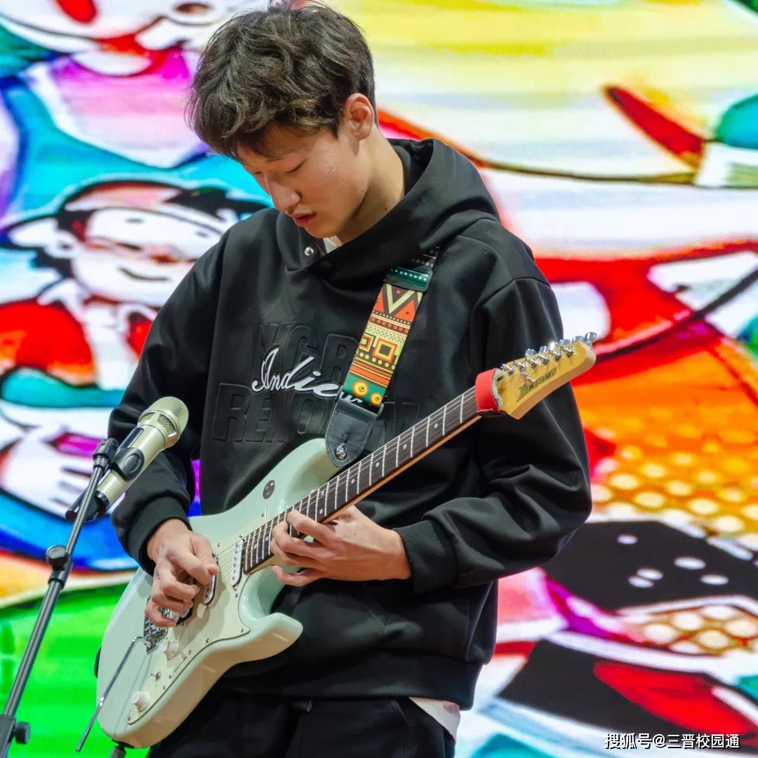 太原市进山中学:首届"校园之星"卡拉ok歌手大赛决赛_教育_音乐_梦想