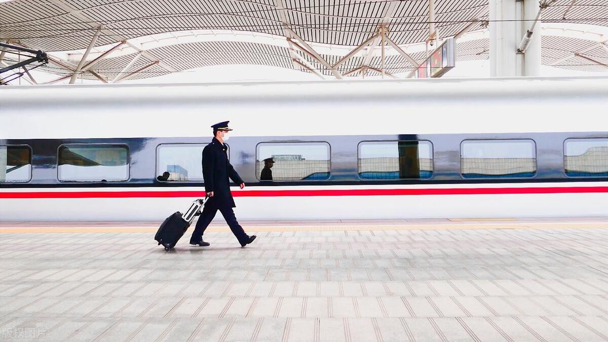 高铁乘务员证书的报名入口在哪？有什么用？报考有哪些要求？