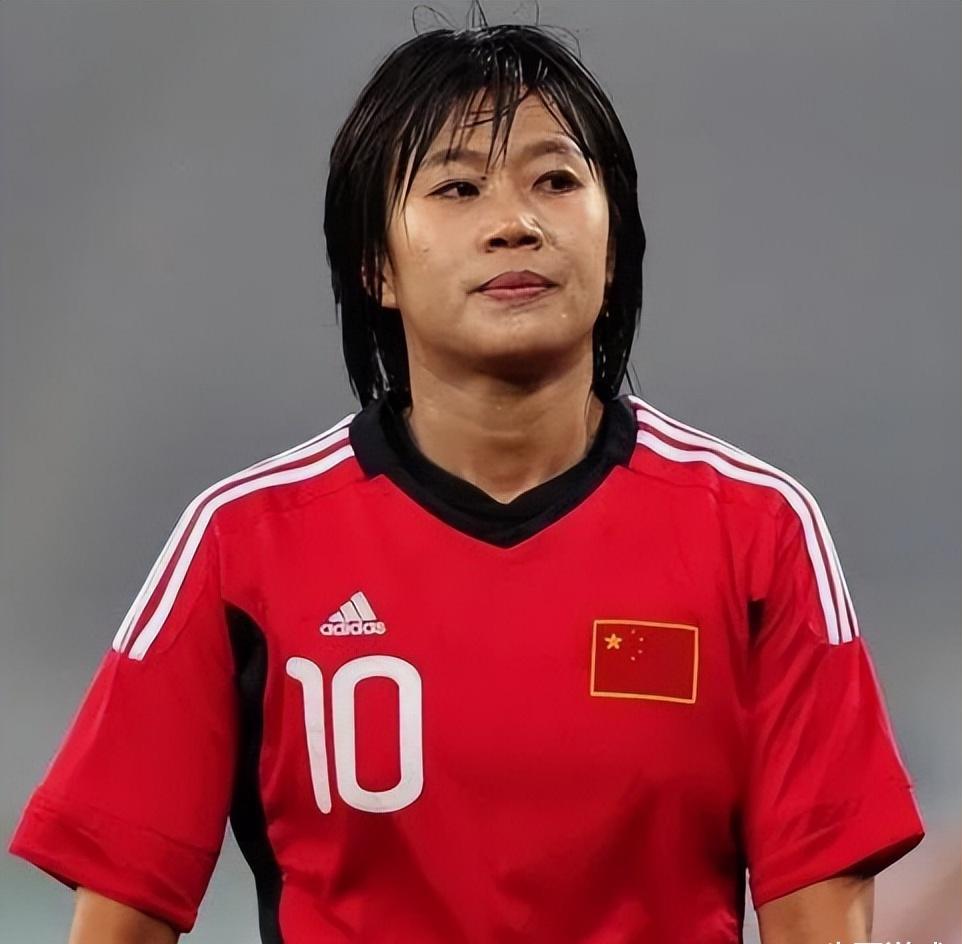 里皮:我们女足近23年,称得上世界顶级前锋的仅只有人,王霜不行_韩端