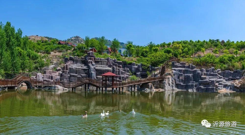 匯泉桃花島景區位於沂源縣魯村鎮龍子峪村,是國家3a級旅遊景區.