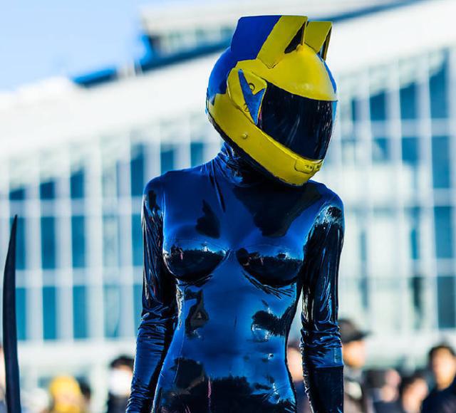 胶衣和旗袍被封禁,到底是谁的责任?