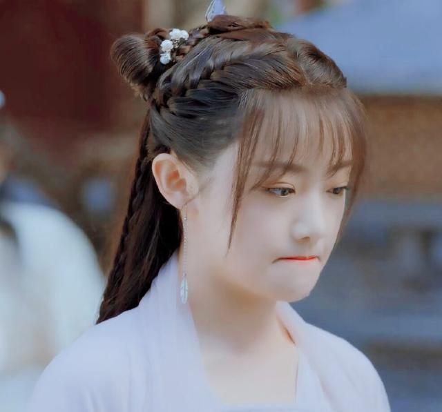 《天舞纪》吴佳怡被吐槽没有女主相,网友:还没许凯女装好看!