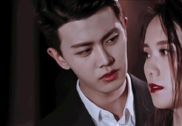 看到任嘉伦在《秋蝉》中的造型,网友:仿佛陆大人穿越了!