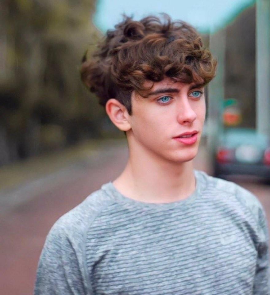 美国帅哥致2人死亡,无数女性给求情_卡梅伦·赫林_谢莉尔·赫林_约翰