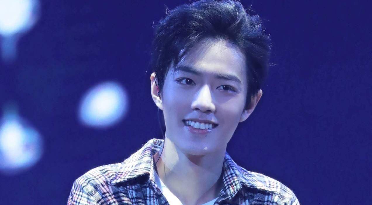 何炅一席话,揭开肖战事件的深层次思考:如何做一名合格的粉丝?