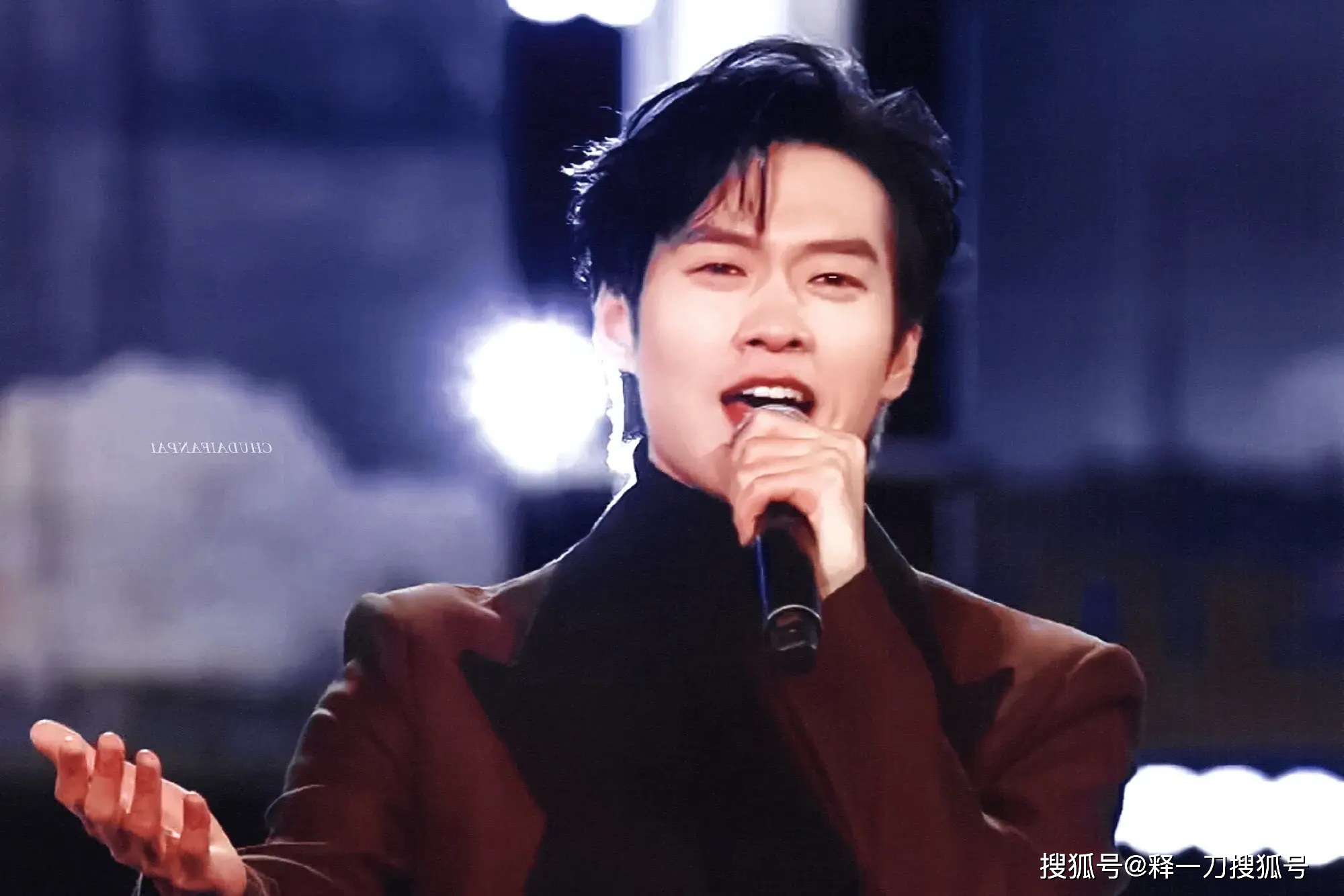 央视公布2024贺岁档,周深,魏大勋,王一博,白鹿引人期待!