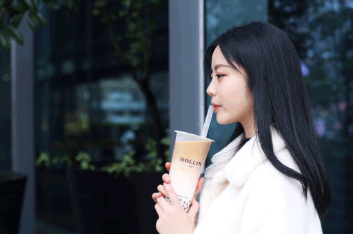 美少女的拍照新玩法,你还敢说自己会喝奶茶吗!_ps_姿势_镜头