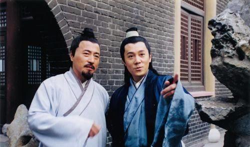 清官痛打上司儿子,因为一封信,上司也不敢说什么_海瑞_胡宗宪_淳安县