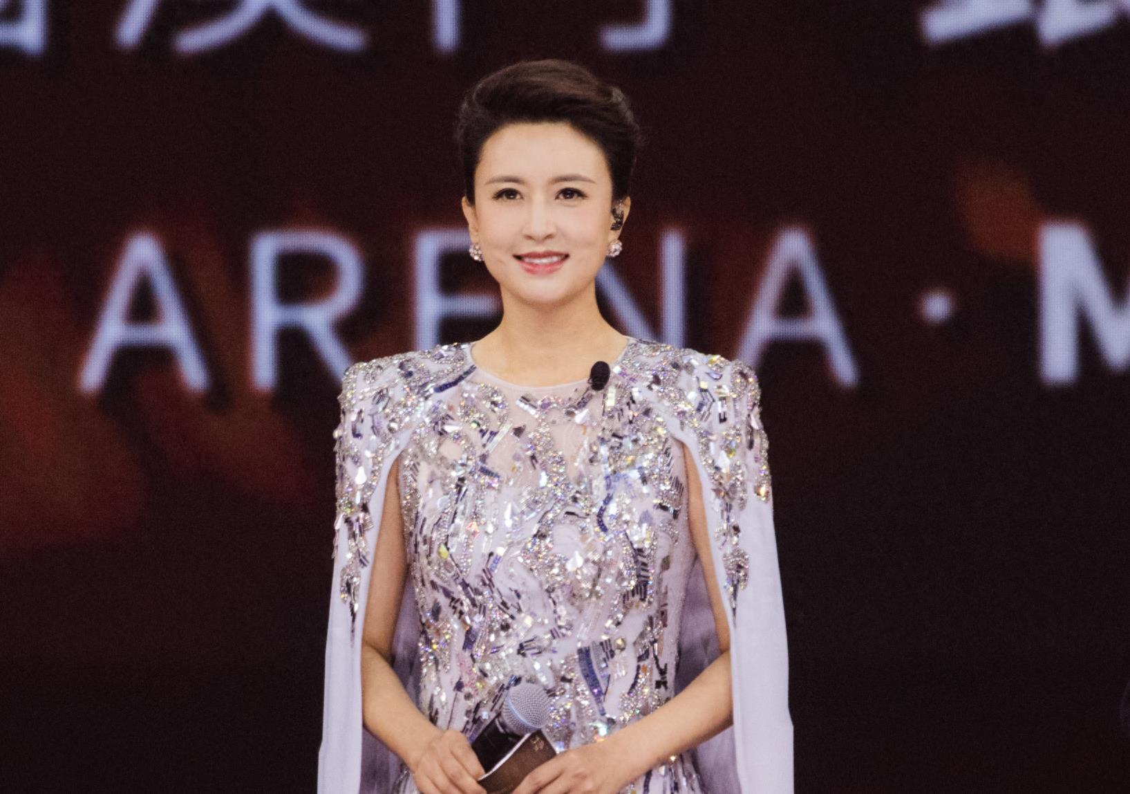 原因很简单,失去央视舞台之后,张蕾鲜有以节目主持人身份亮相的机会