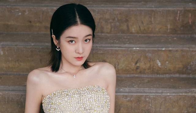 张雪迎得罪大花?赖雨蒙糊咖?_章子怡_影响_俩人