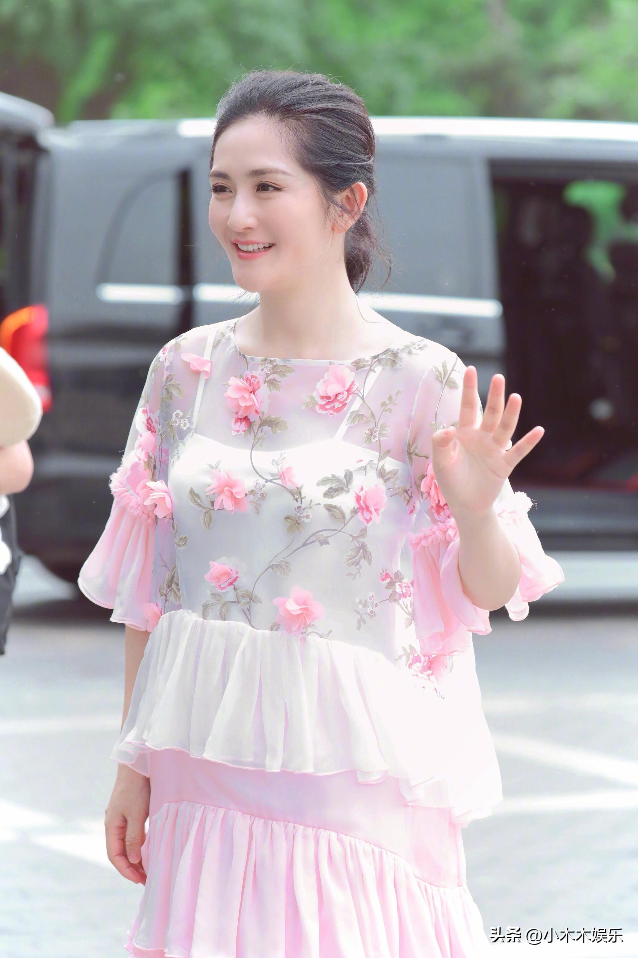 圈内更多猖狂行为揭露,杨幂余景天在内_张杰_机场_什么