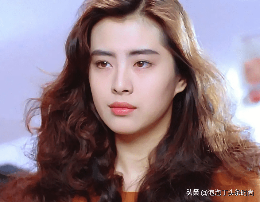 妆容篇:港风回潮!手把手教你"妆"成王祖贤!