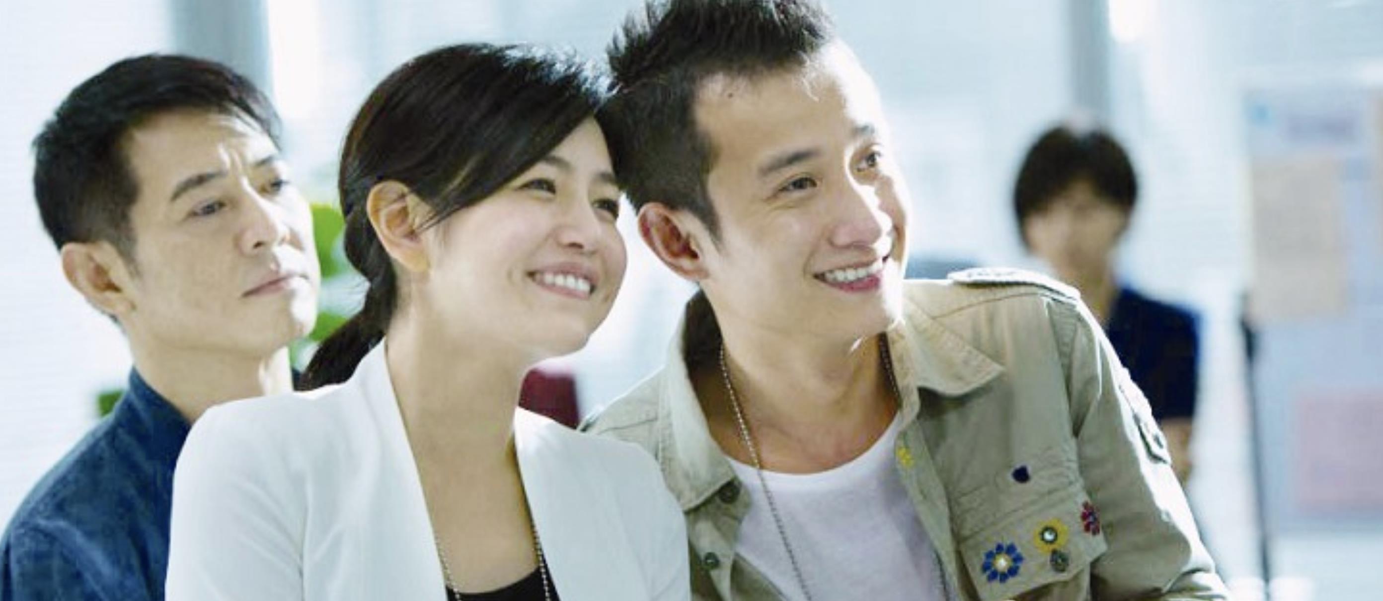 有种"整容"叫陈晓结婚,老婆陈妍希变化不大,他却像换个人_因为_赵丽颖