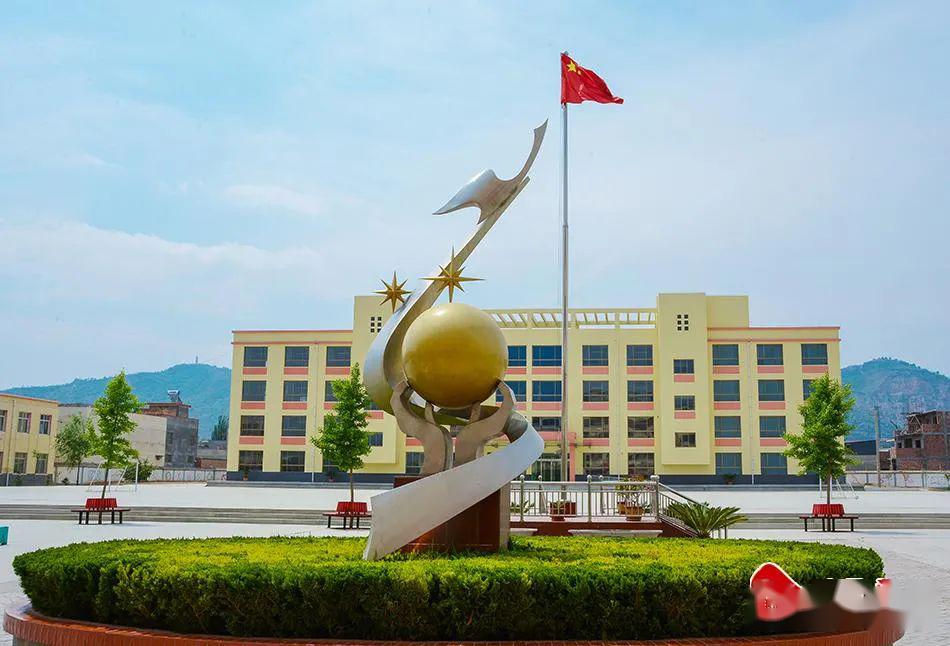始建于1956年的杨场小学这次火遍甘谷人的朋友圈._手机搜狐网