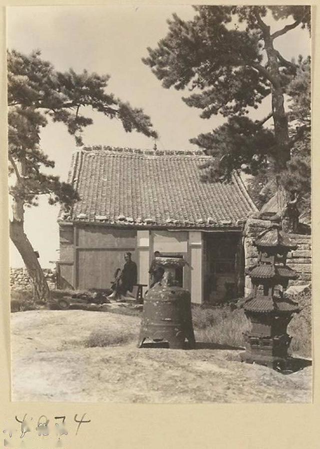 80年前的华山风景难以到达的下棋亭修建的非常艰难