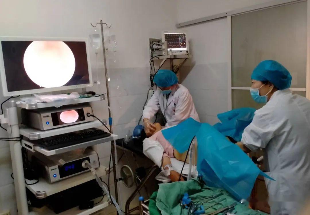 师宗县中医医院妇产科顺利开展妇科微创手术腹腔镜宫腔镜