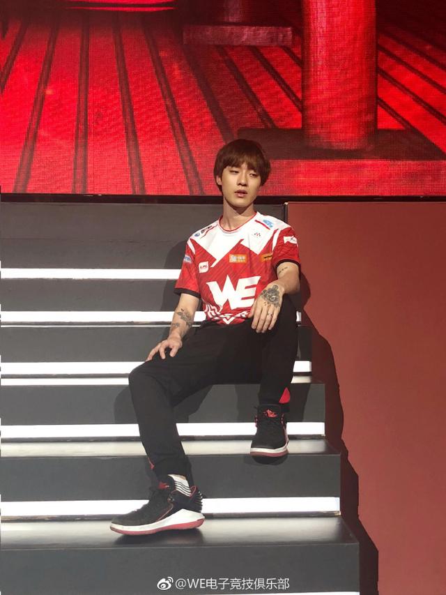 lol:we大舅子奶爸不好当,直呼我要死了
