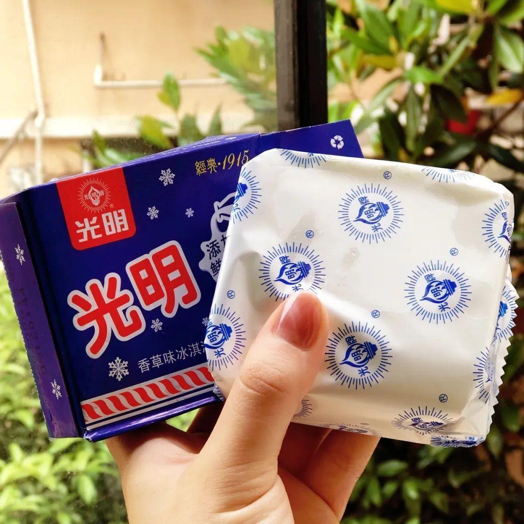 配雪碧"@tiffany光明冰砖是我们生活在上海的80后们记忆中的经典冷饮