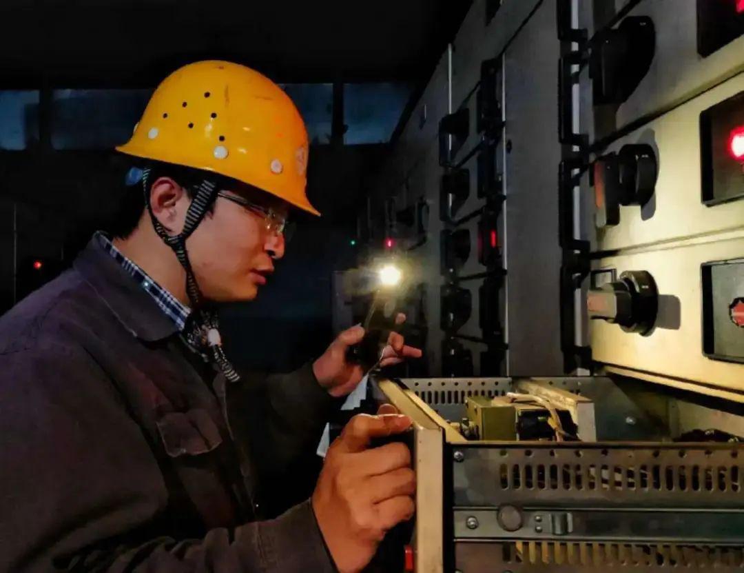 不为繁华易匠心记邯郸洗选厂电气专家李晓东