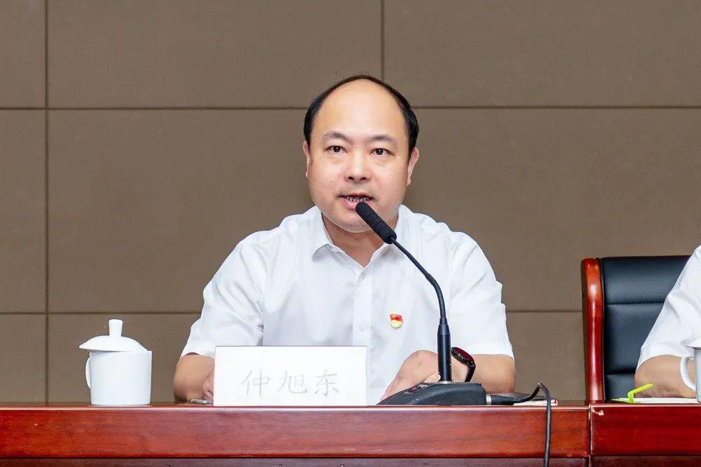 市委书记祁海龙在会上强调,做好新时代人大工作使命光荣,任务艰巨.