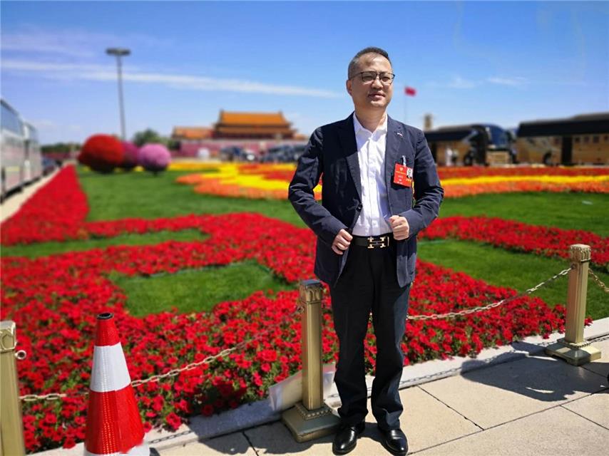 梁永岑委员:加快天津港铁路大通道建设,打通"卡脖子"路段