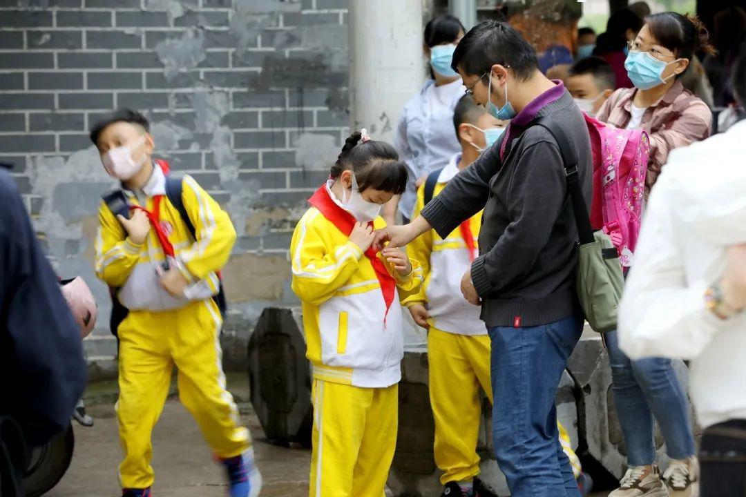 贵阳小学开学第一天!