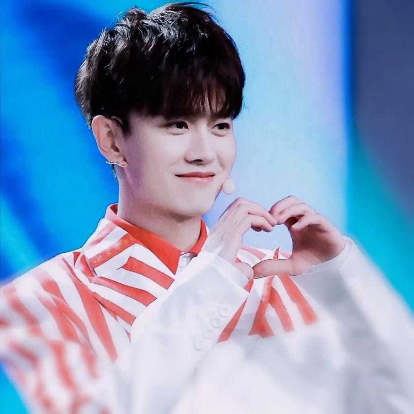 微信头像嘉人如玉世无双心之所向任嘉伦