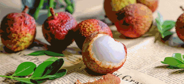 "一骑红尘妃子笑,无人知是荔枝来"