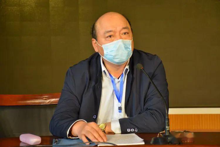 密山市第四中学召开高三复课及疫情防控工作会议