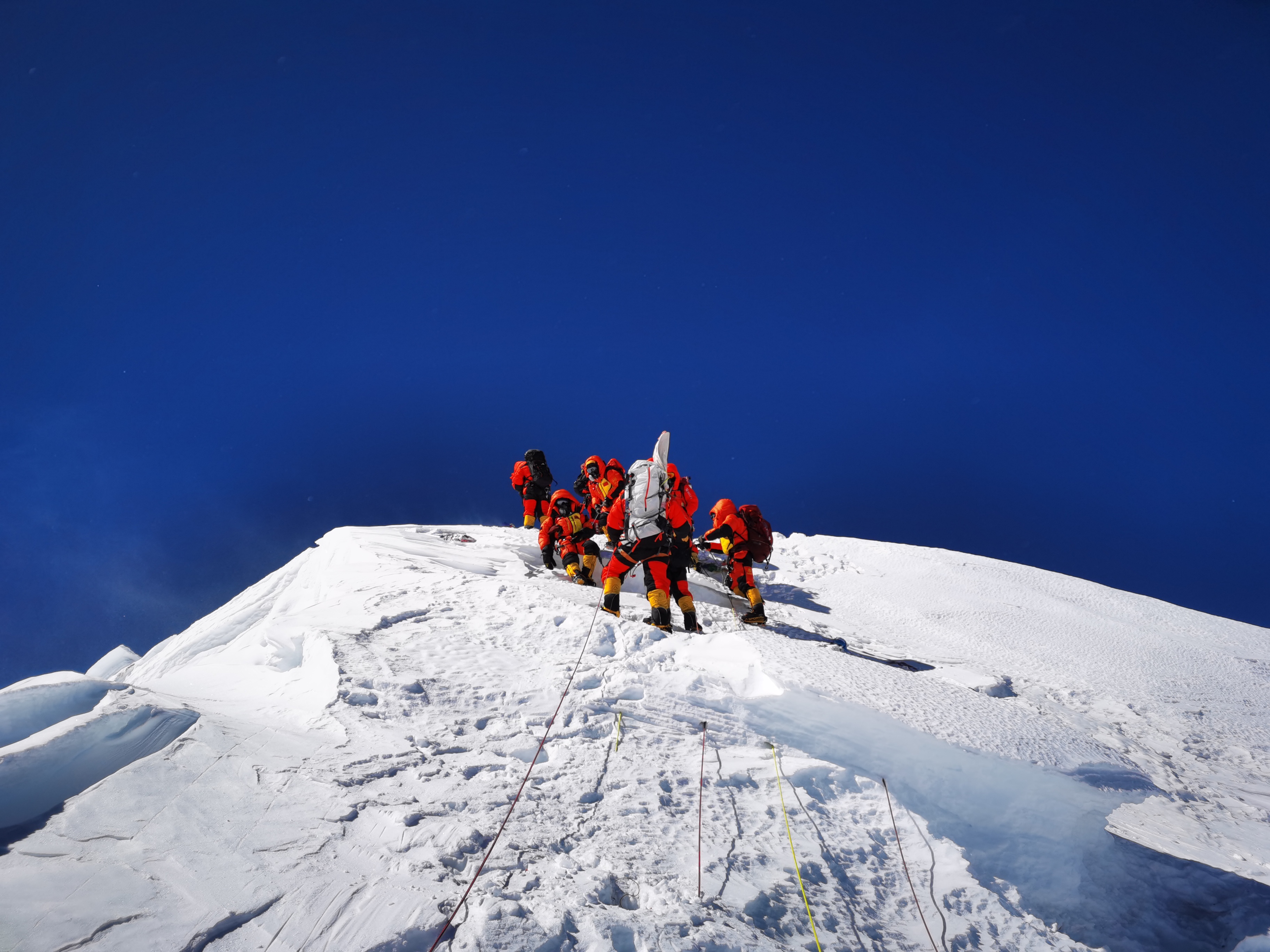 珠穆朗玛峰登顶照片图片