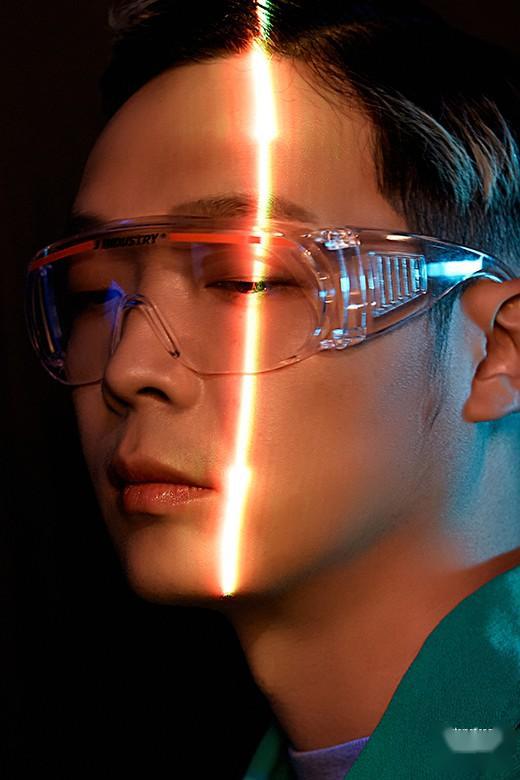 韩国歌手paloalto最新杂志写真曝光