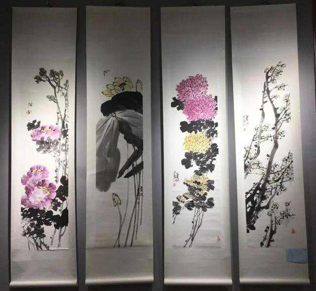 罗金保,1952年生,甘肃天水人,教授,画家.