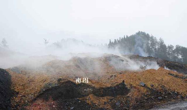 村民家祖坟突冒青烟,考古队赶到:宋墓被盗,盗墓贼却是同村村民