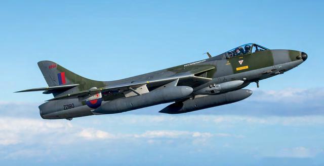 英国战后最成功的战斗机霍克猎人首飞近七十年后浴火重生