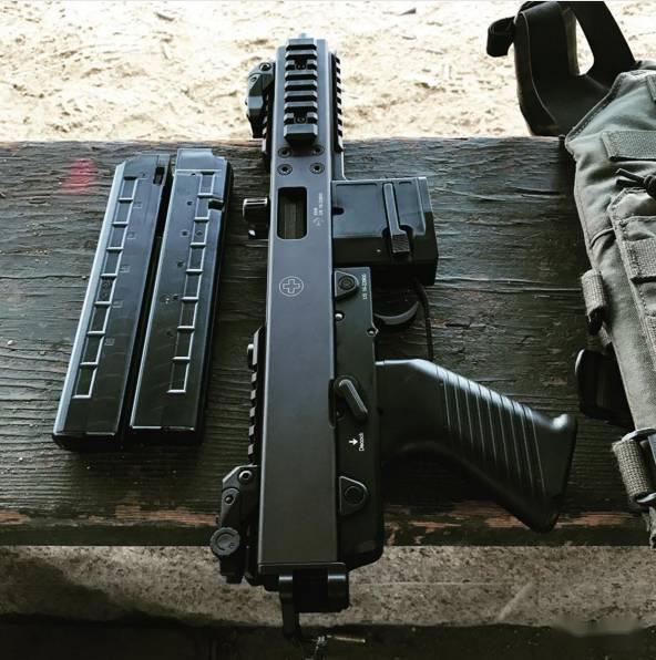 手枪or卡宾瑞士bt公司ghm9和kh9图集