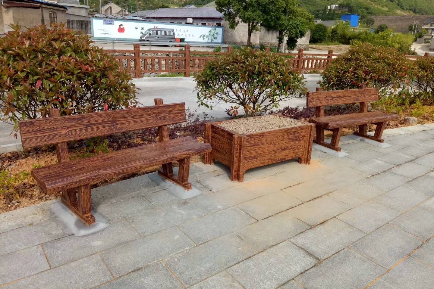 新农村广场靠背凳椅水泥木纹坐凳仿木头效果逼真