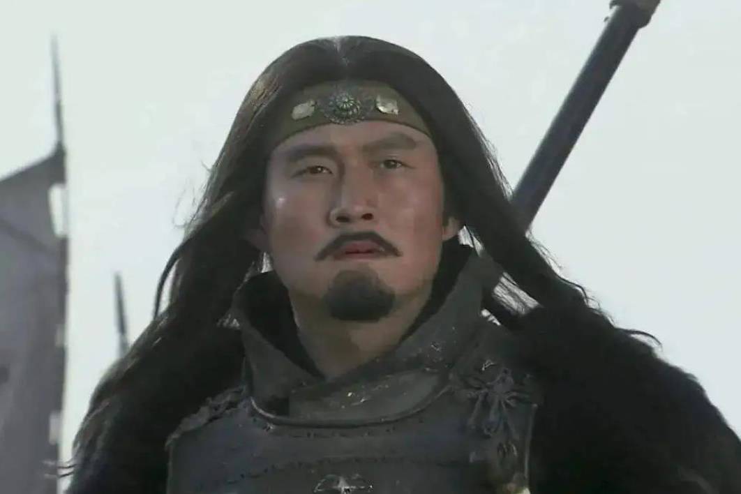 “诸侯”华雄连斩四将，曹操帐下至少有4人可逼退华雄，曹操为何不准出战