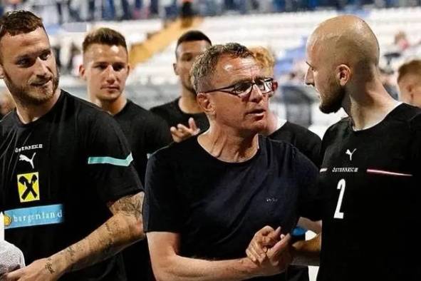 体坛条条fing的个人展示页