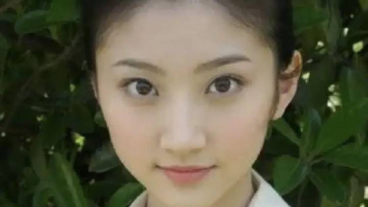 你觉得景甜能算北影最美校花吗？