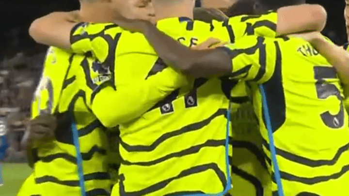 阿森纳2-0，水晶宫和博洛尼亚，你认为谁能踏足山巅？