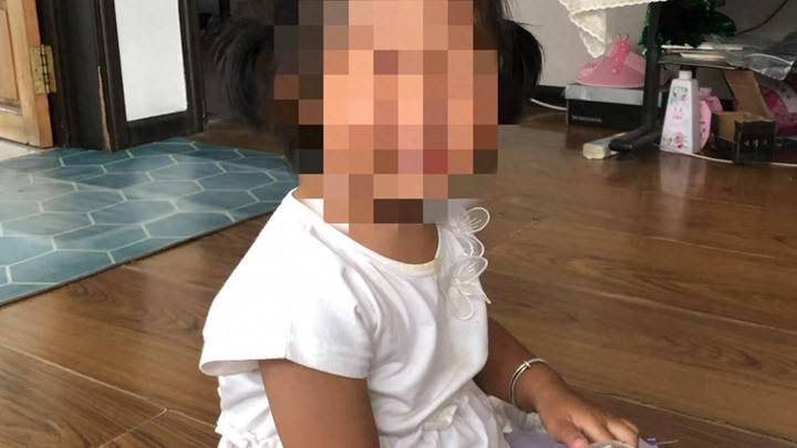32个月大女儿注射阿奇霉素后死亡，医院应该承担相应责任吗？