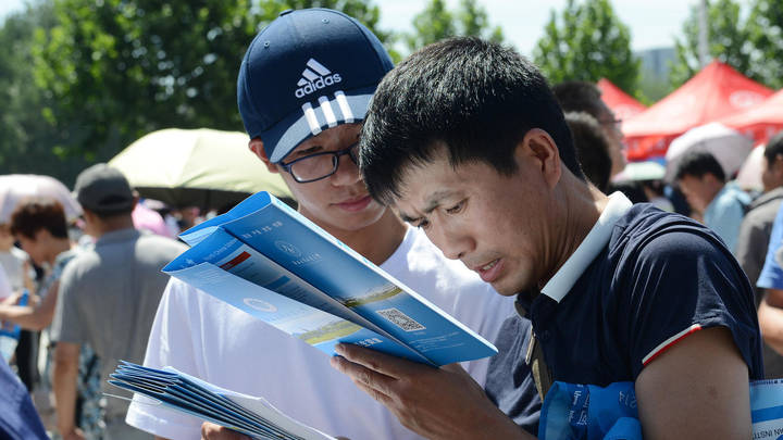 部分高校不再提供硕士宿舍背后，是否有必要解决住宿问题？