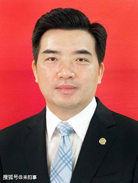 赖馨正任耒阳市委书记