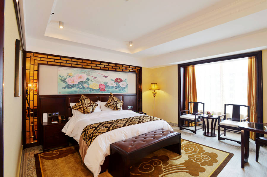 一座带你体验繁华盛世灿烂文化的酒店万家丽国际大酒店