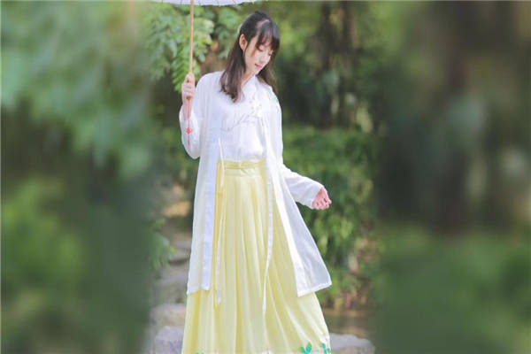 双子座男生分手后还和前任做朋友 和你有联系你说明是什么意思 双子男分手后说做朋友